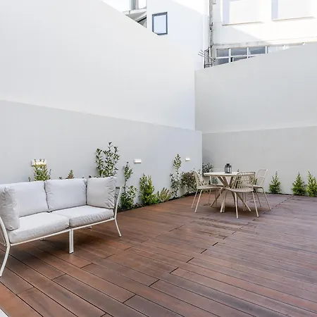 Brand New With Private Terrace *