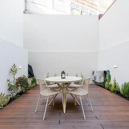 Brand New With Private Terrace Apartman